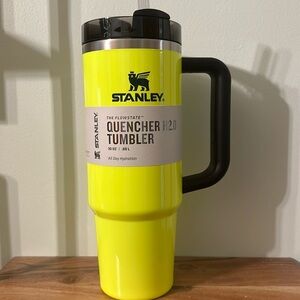 Stanley 30 oz. Quencher H2.0 FlowState Tumbler